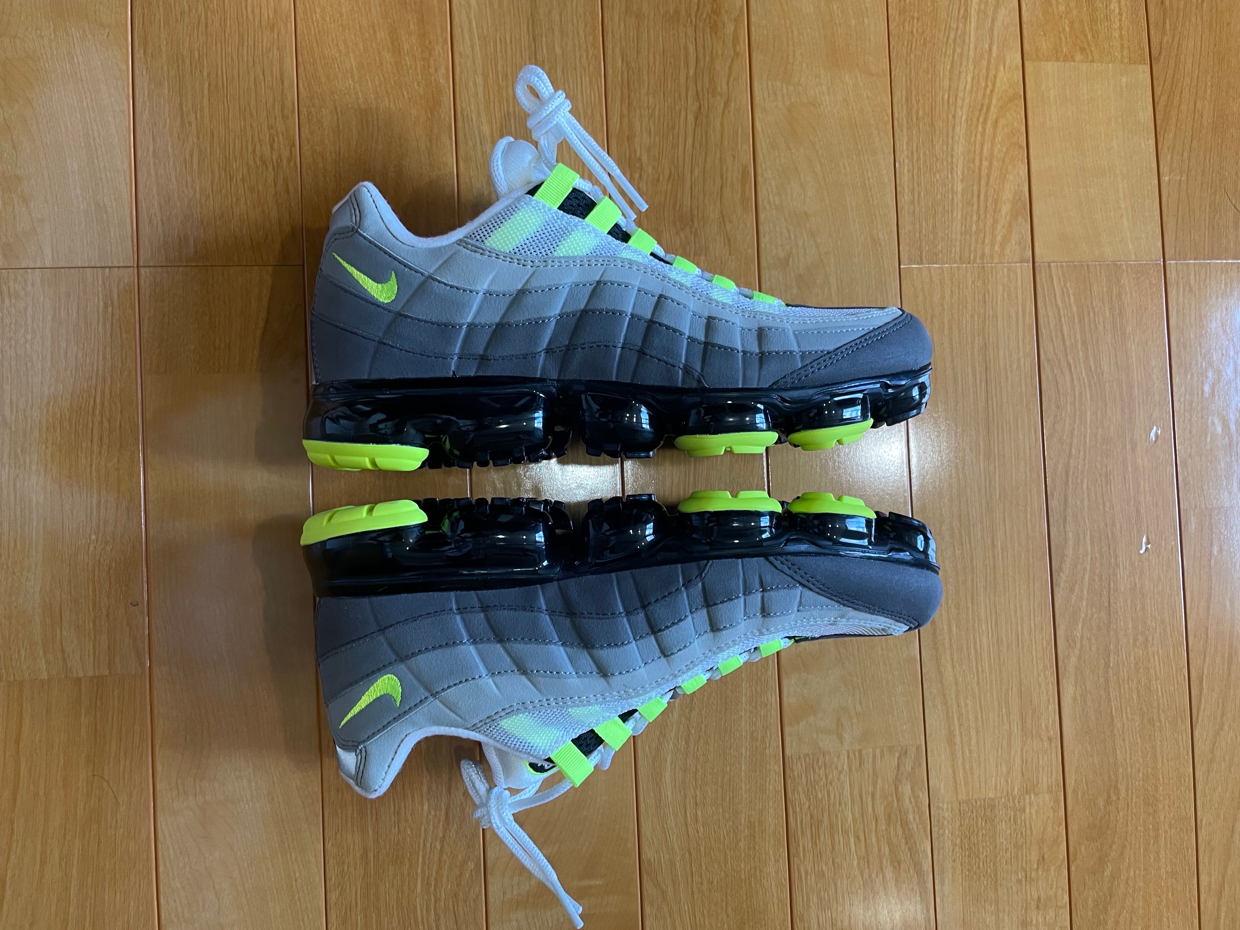 Nike Air Vapormax 95 "Neon"