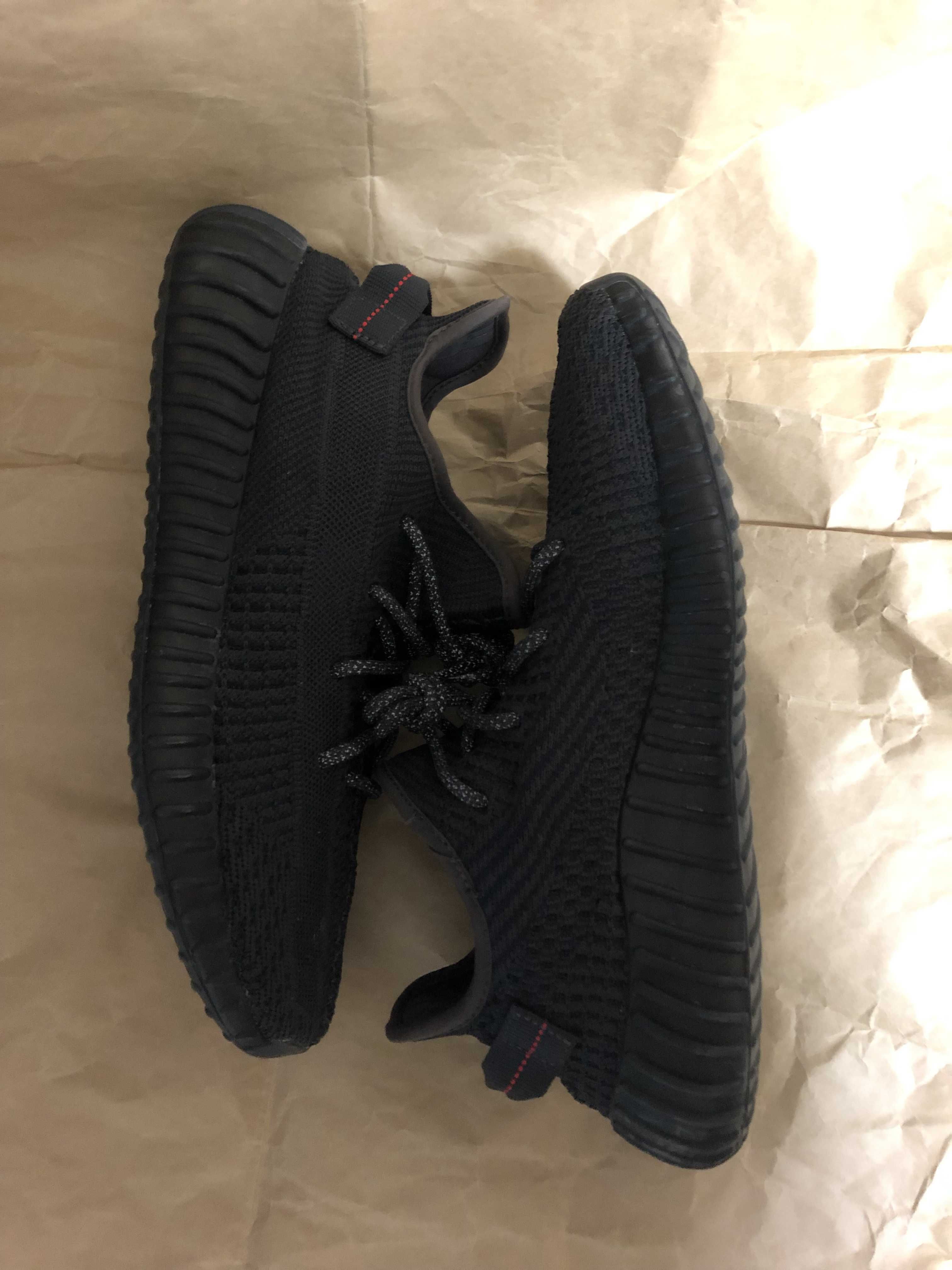 adidas YEEZY Boost 350 V2 "Black"