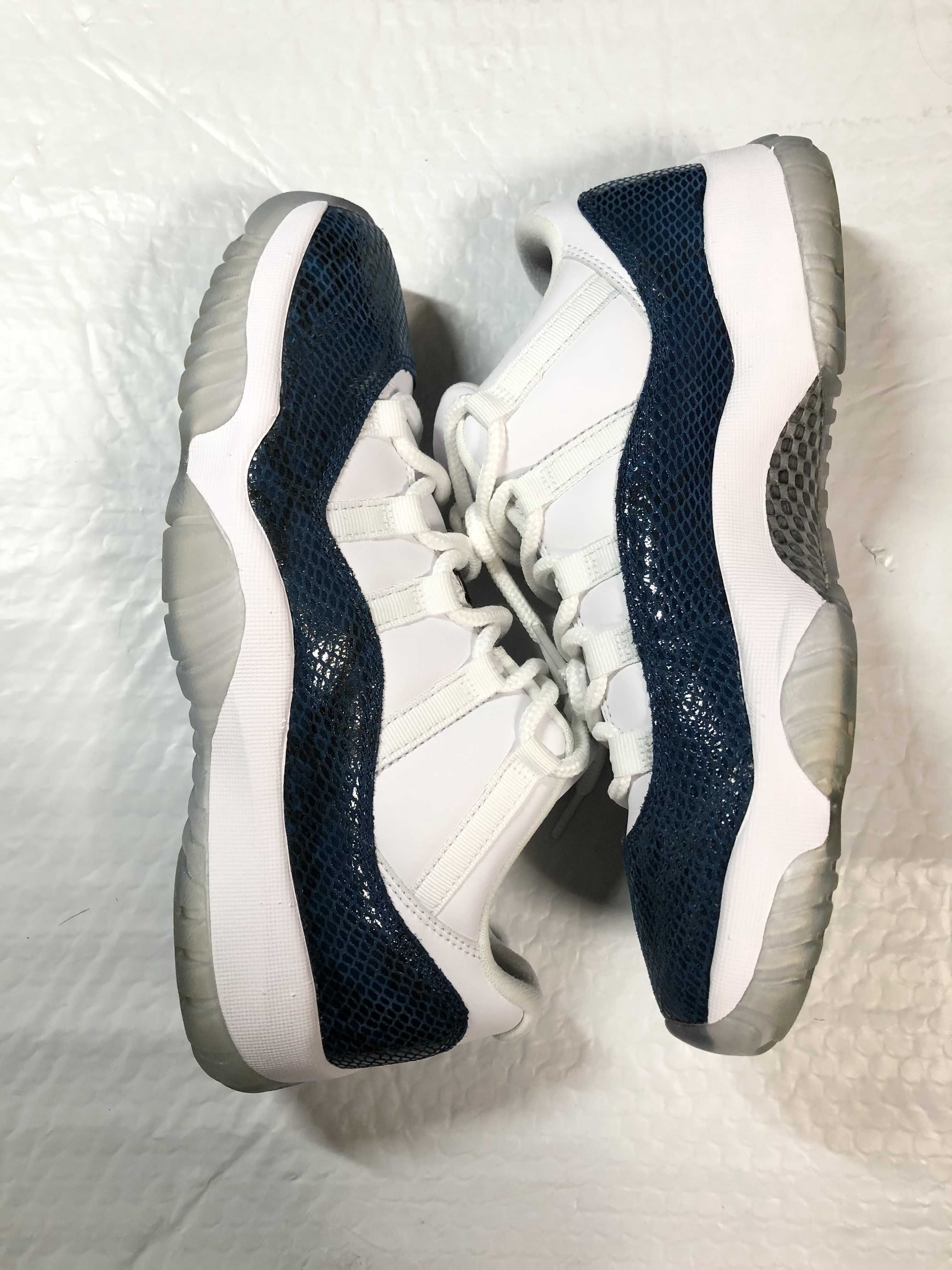 AIR JORDAN 11 LOW "SNAKESKIN"