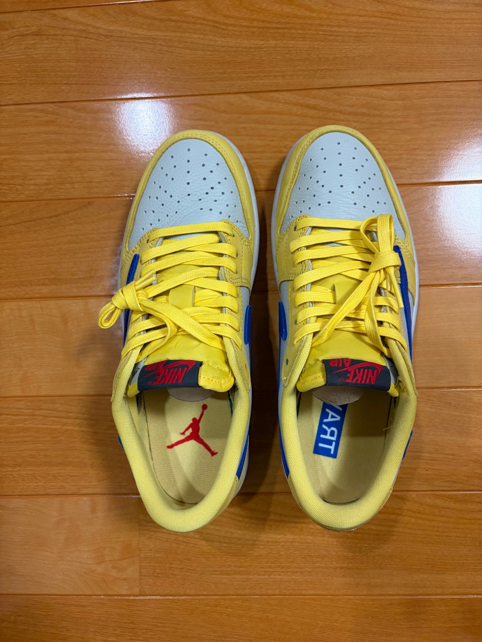 Travis Scott × Nike Women's Air Jordan 1 Retro Low OG "Canary"