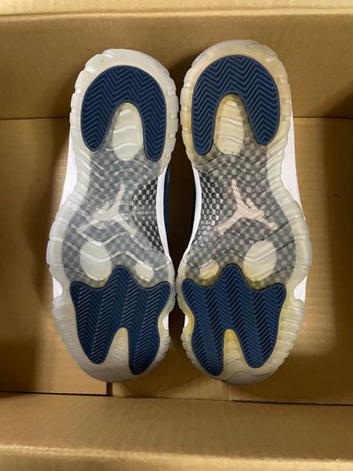 AIR JORDAN 11 LOW "SNAKESKIN"