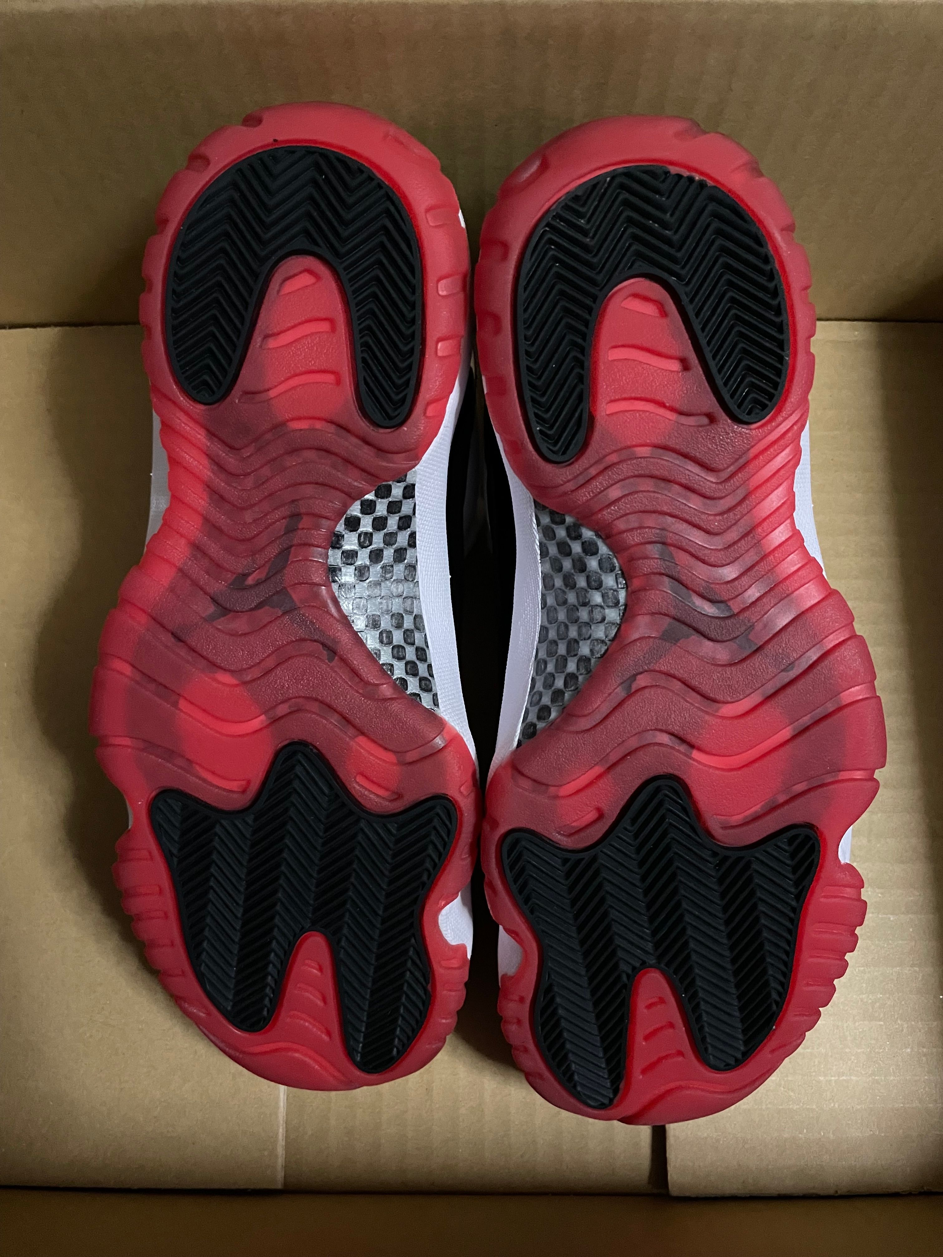 Nike Air Jordan 11 Low "Gym Red"