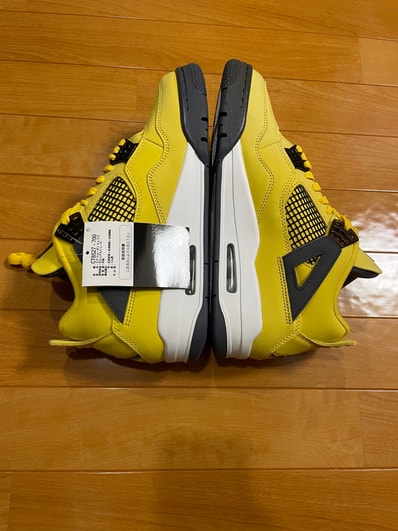 Nike Air Jordan 4 "Tour Yellow"