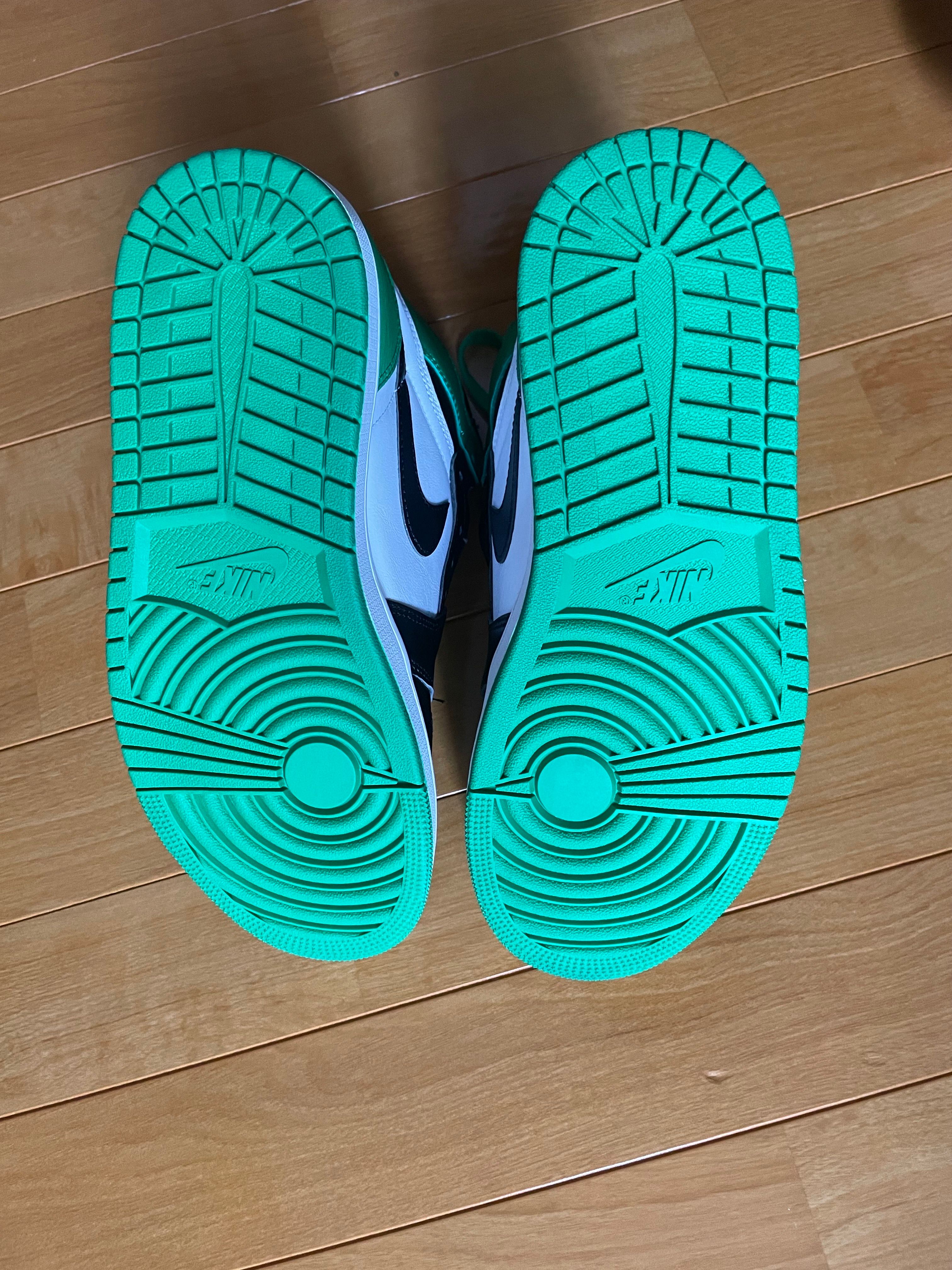 Nike Air Jordan 1 Retro High OG "Celtics/Black and Lucky Green" (2023)