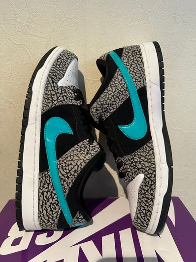 Nike SB Dunk Low "Elephant/Safari"