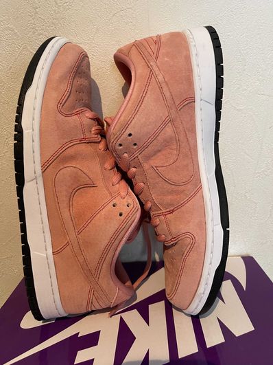 Nike SB Dunk Low "Pink Pig"