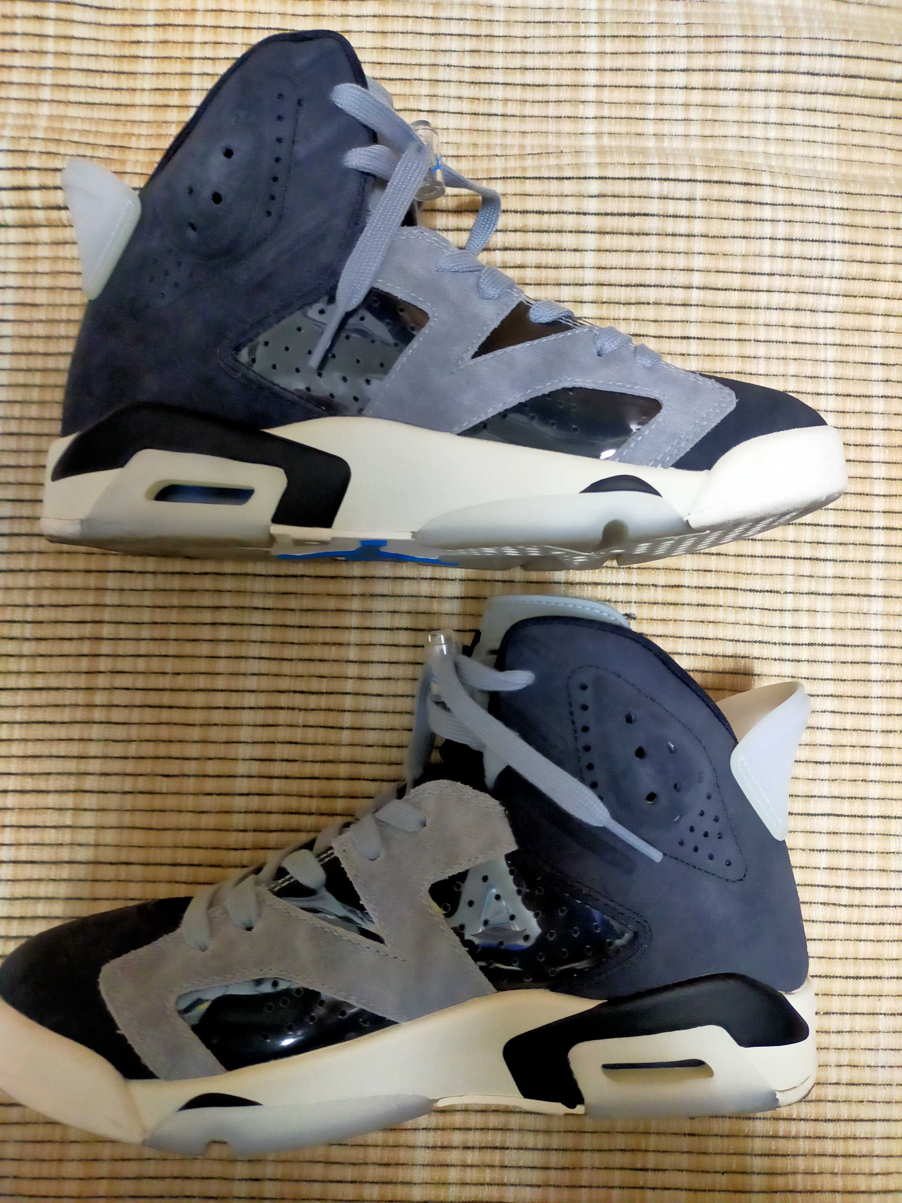 NIike Women's Air Jordan 6 "Smoke Grey"