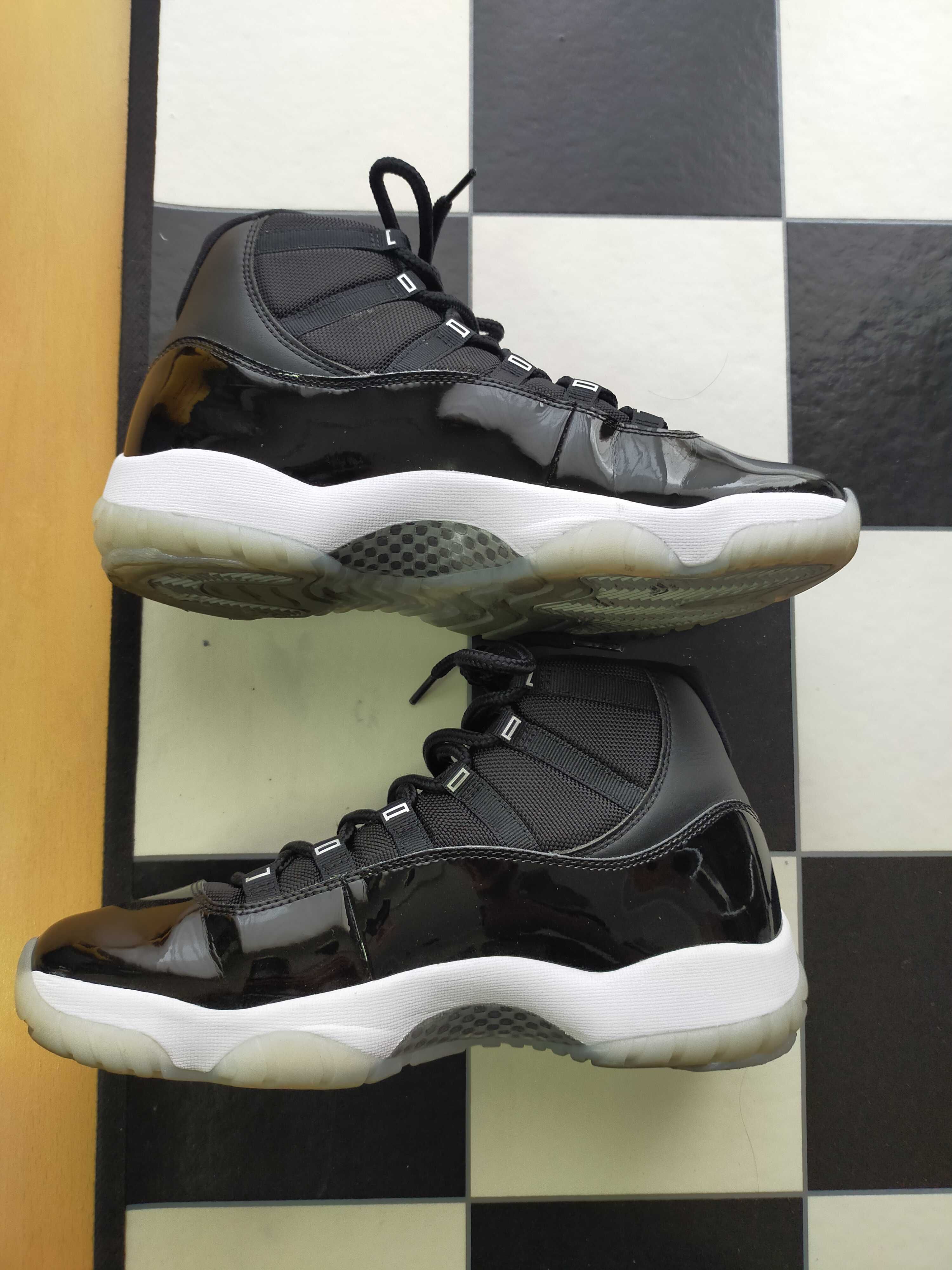 Nike Air Jordan 11 "Jubilee"