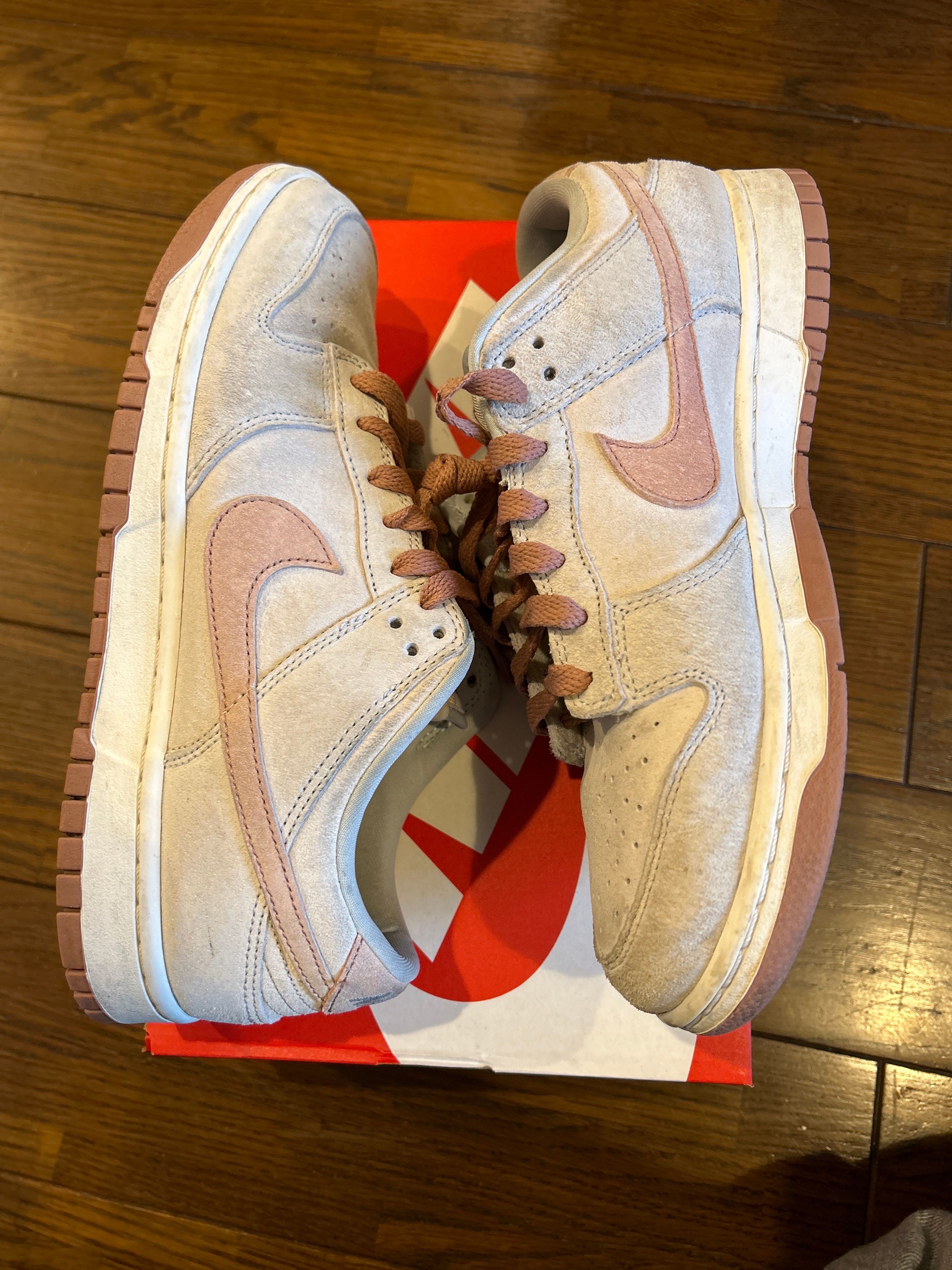 Nike Dunk Low "Fossil Rose"