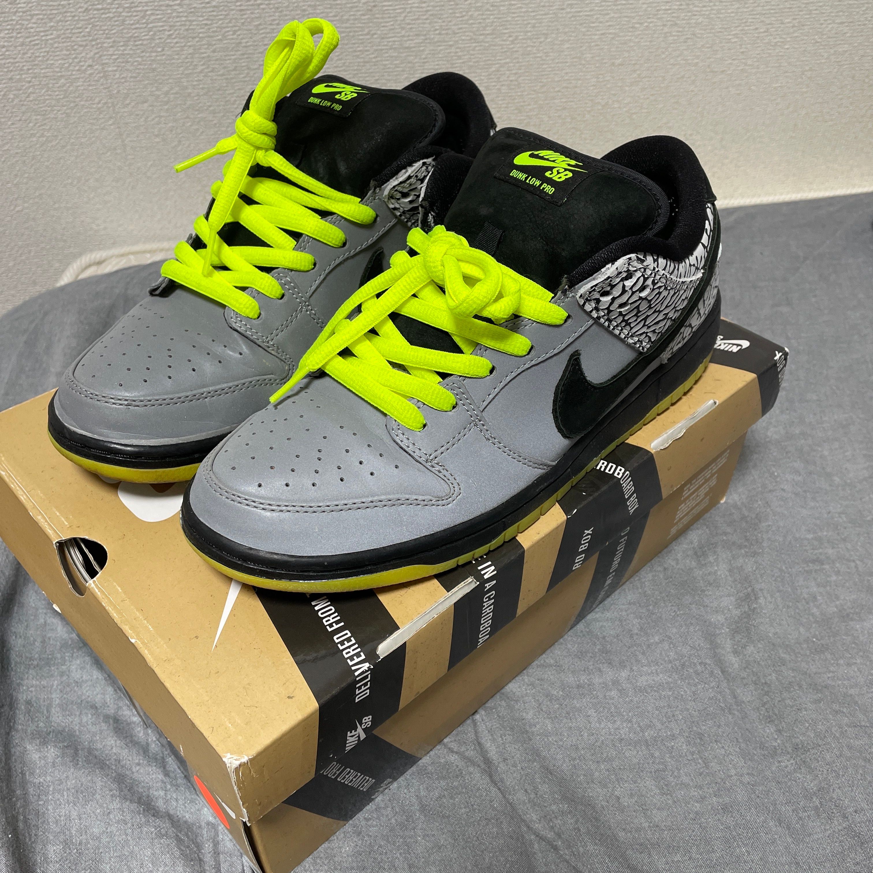 DJ Clark Kent × Nike SB Dunk Low "112"