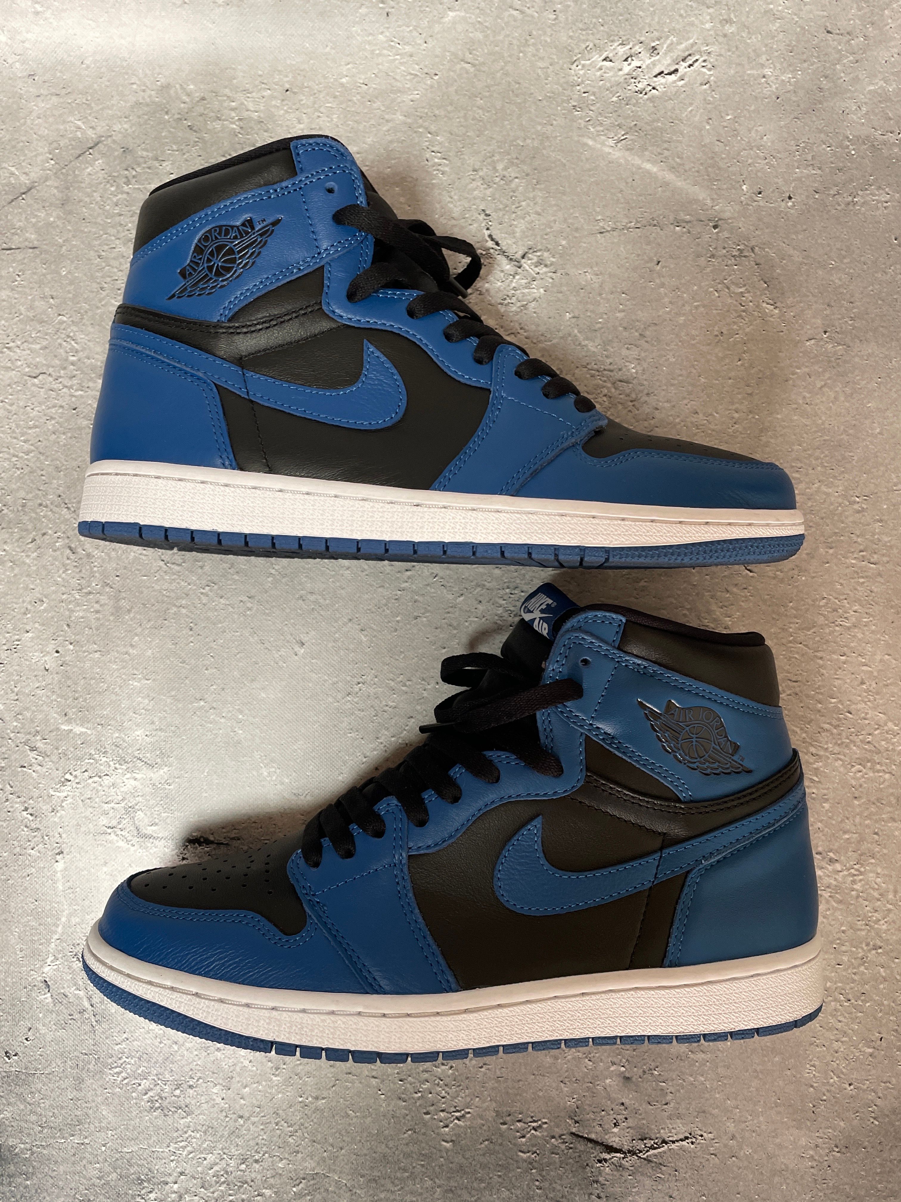 Nike Air Jordan 1 Retro High OG "Dark Marina Blue"