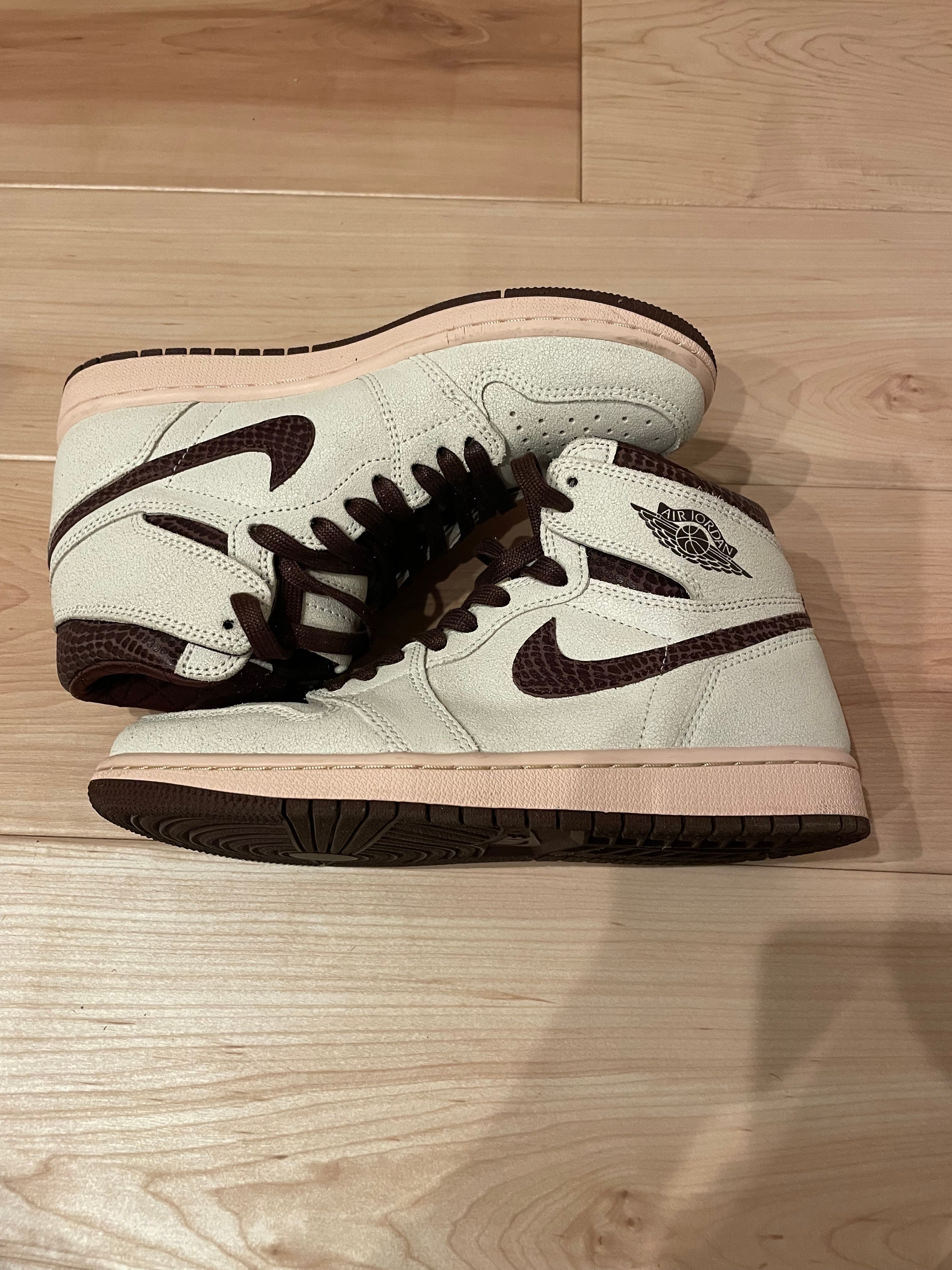 A Ma Maniere × Nike Air Jordan 1 Retro High OG "Sail and Burgundy"
