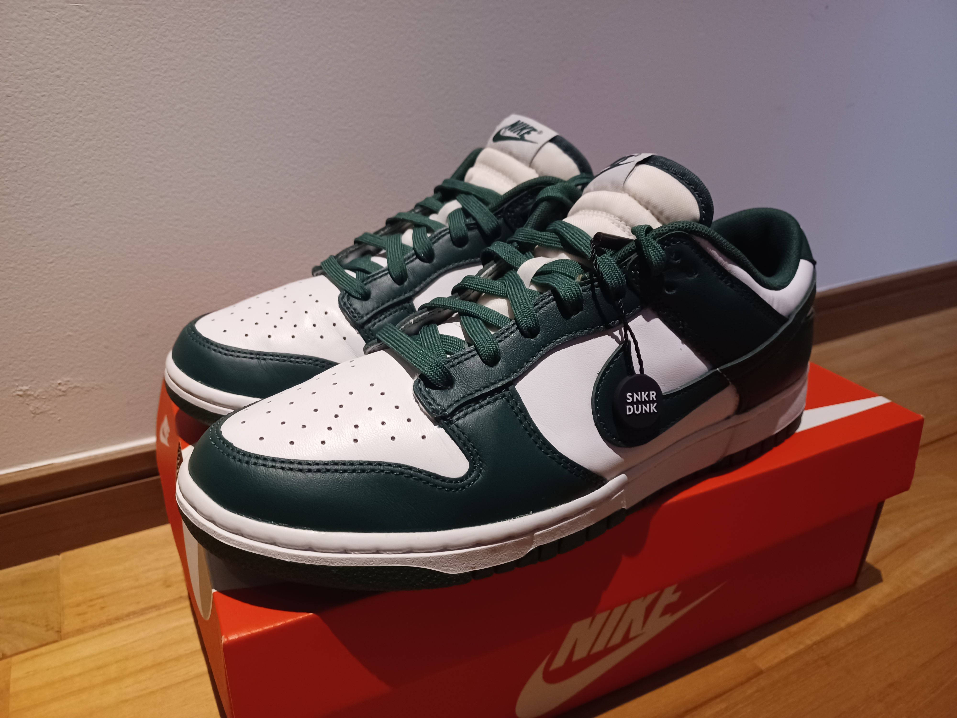 Nike Dunk Low Retro "Varsity Green/Team Green"