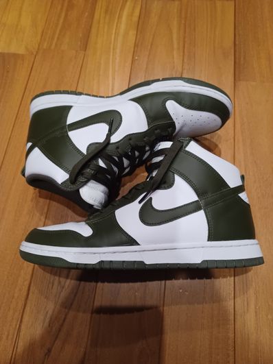 Nike Dunk High "Championship Khaki"