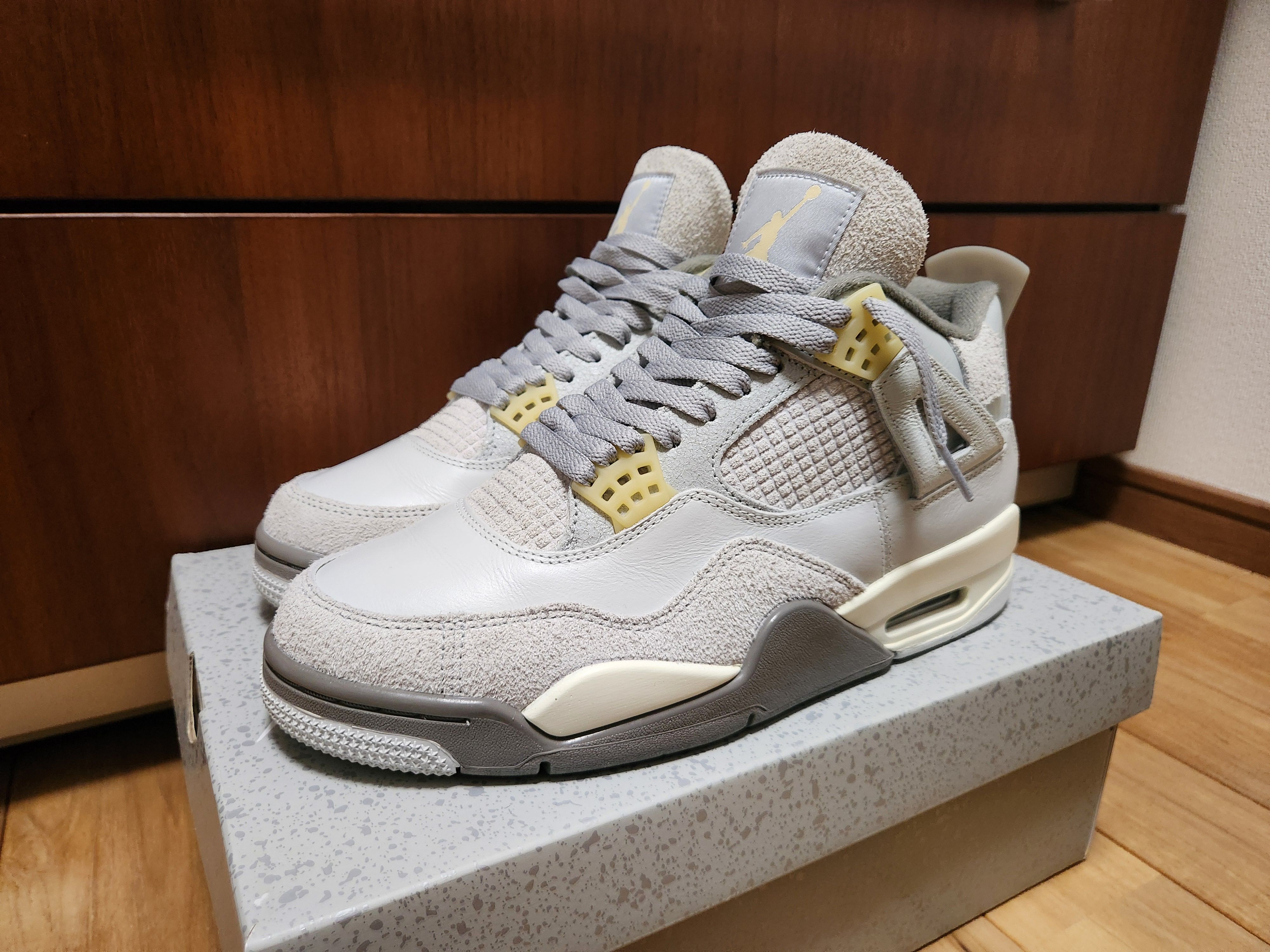 Nike Air Jordan 4 Retro SE "Craft"