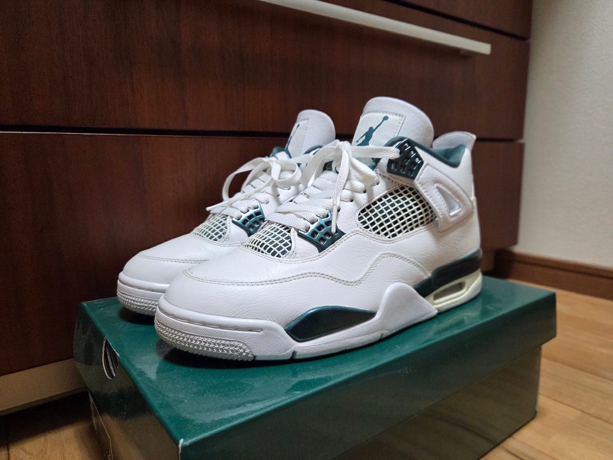 Nike Air Jordan 4 Retro "Oxidized Green"