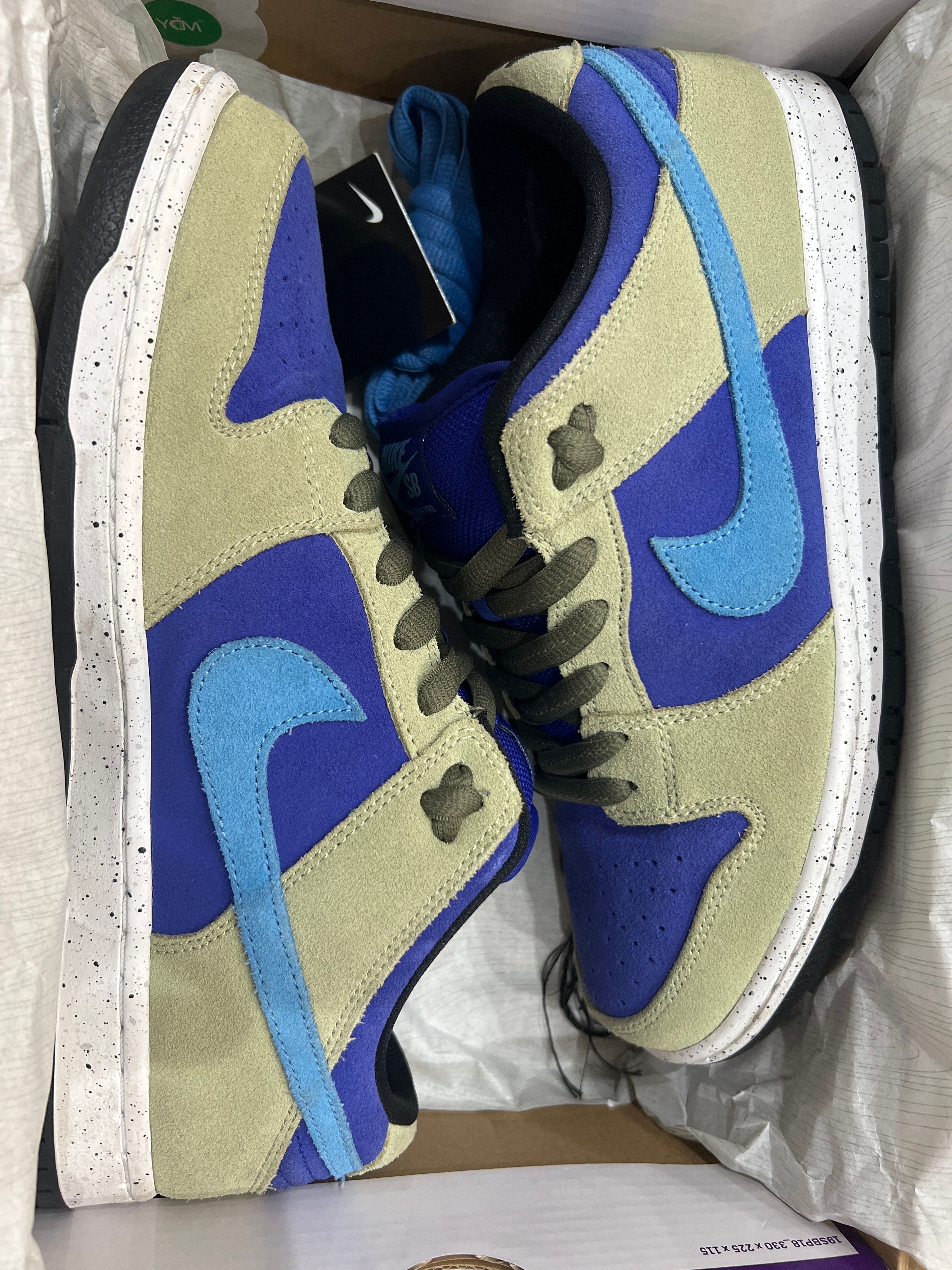 Nike SB Dunk Low "Celadon"