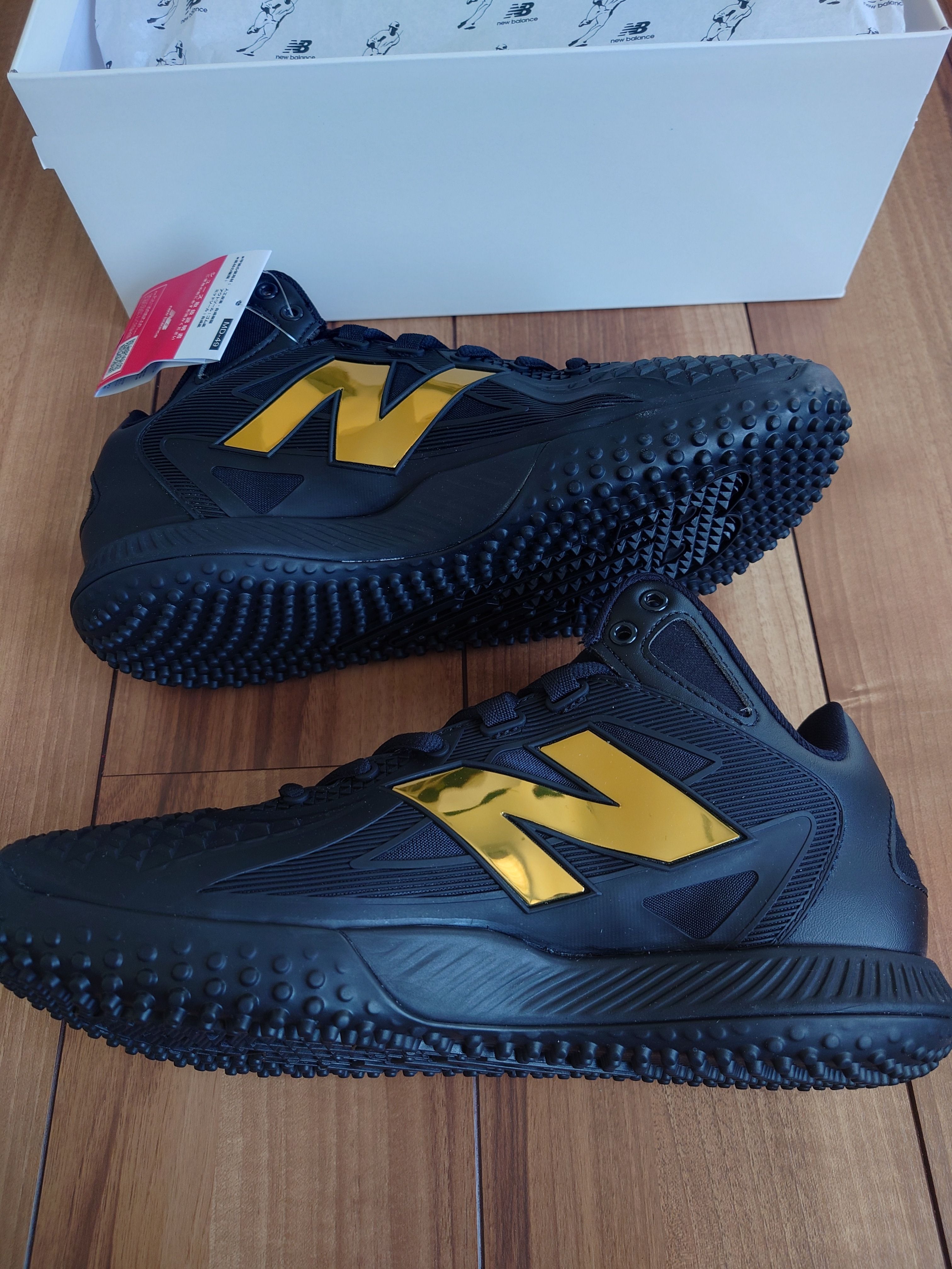 New Balance FuelCell Ohtani 1 Trainer "Black/Metallic Gold" (Turf)
