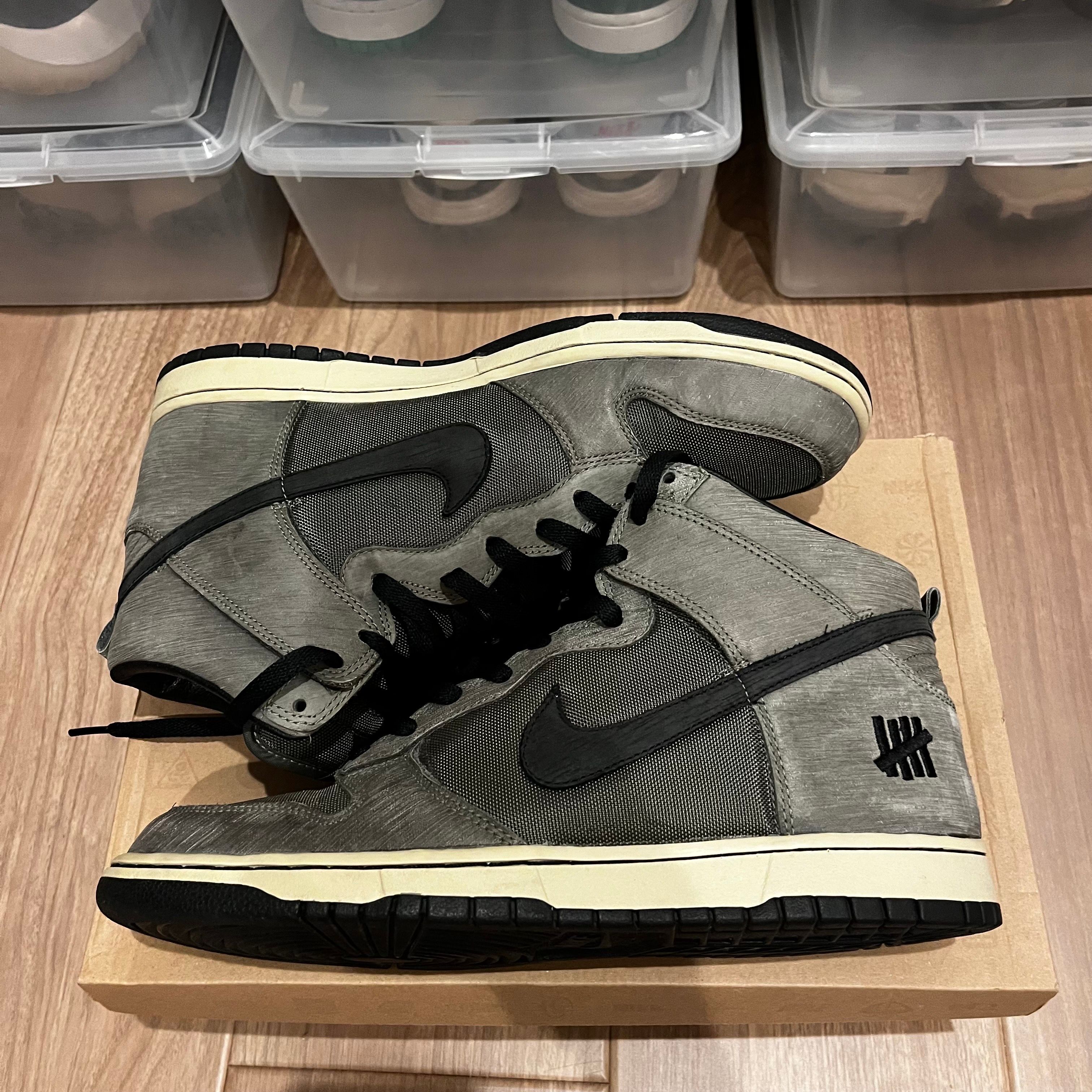 UNDEFEATED × Nike Dunk High Deep Green