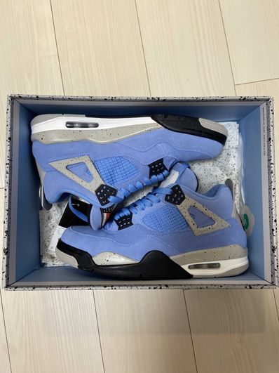 Nike Air Jordan 4 "University Blue"