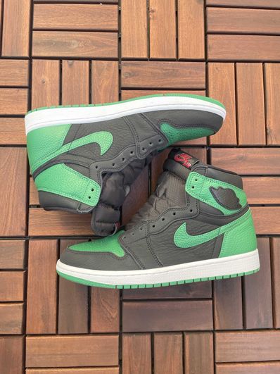 Nike Air Jordan 1 Retro High OG "Black/Pine Green" (2020)