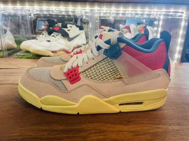 UNION × Nike Air Jordan 4 SP "Guava Ice/Light Fusion Red"