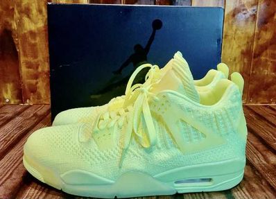 NIKE AIR JORDAN 4 RETRO FLYKNIT VOLT