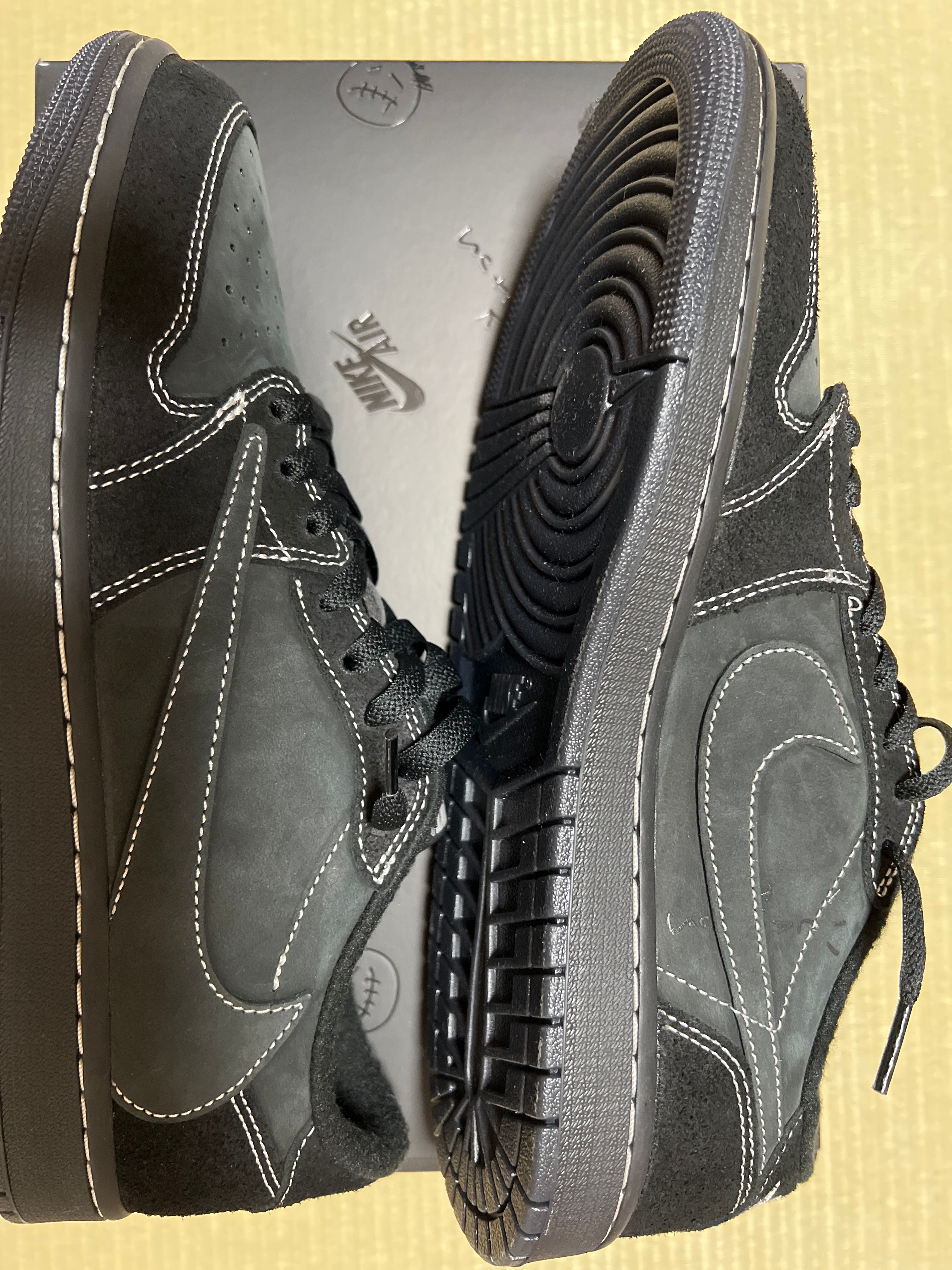 Travis Scott × Nike Air Jordan 1 Low OG SP "Black Phantom"