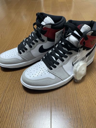 Nike Air Jordan 1 High OG "White/Black/Light Smoke Grey"