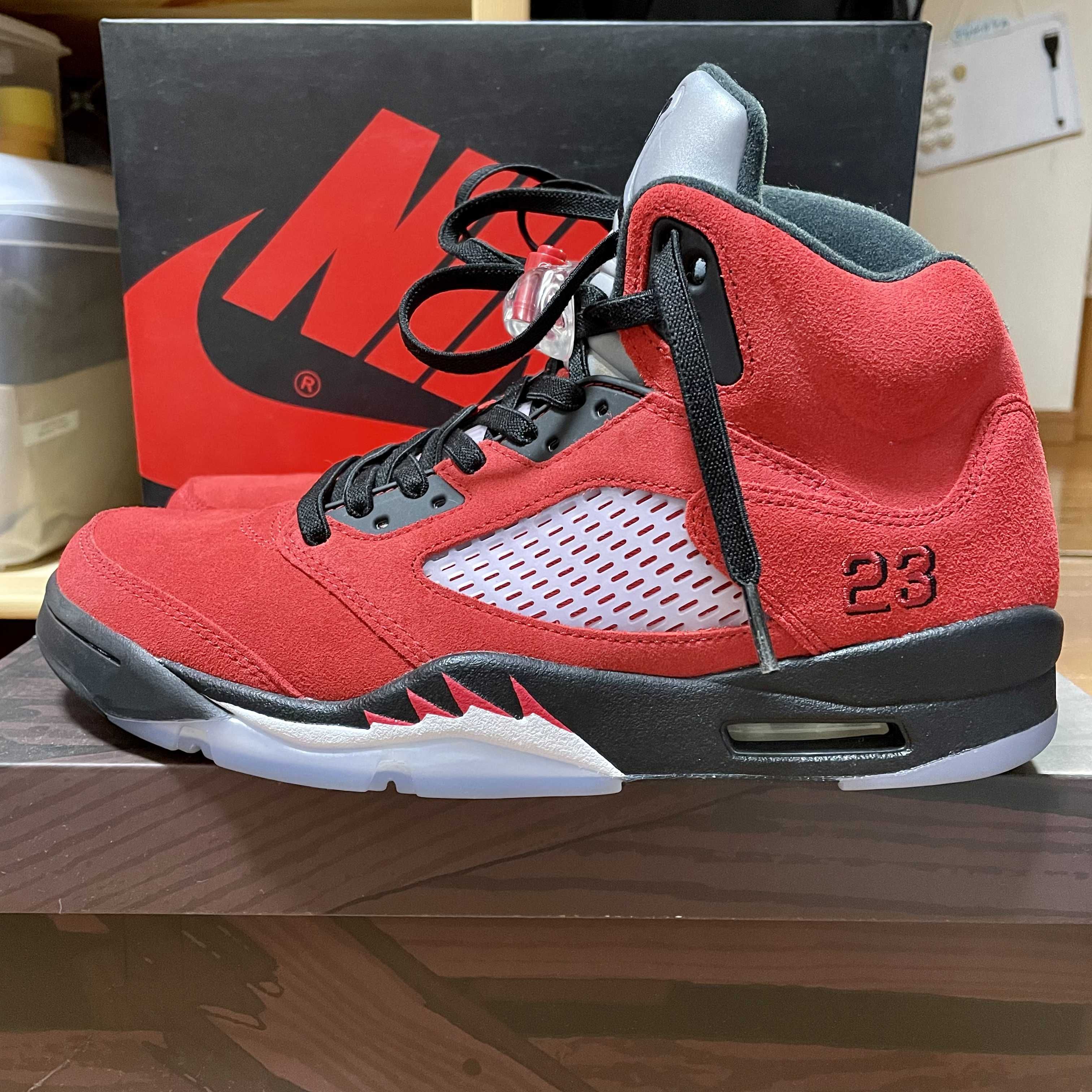 Nike Air Jordan 5 "Toro Bravo"