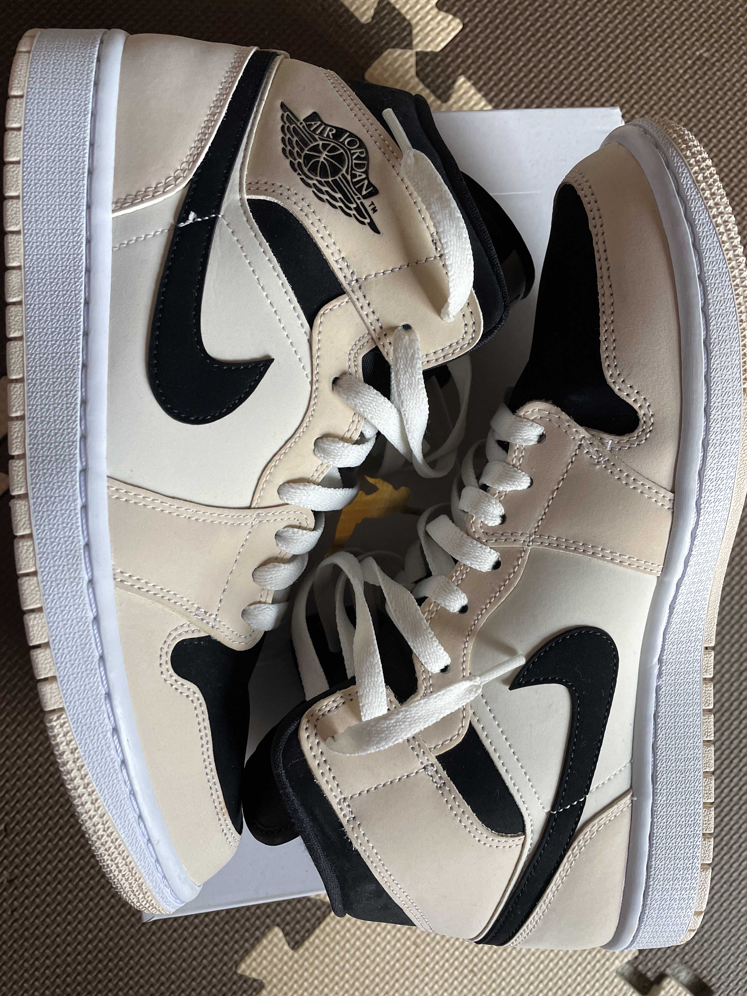 NIKE Women's AIR JORDAN 1 MID "GUAVA ICE"