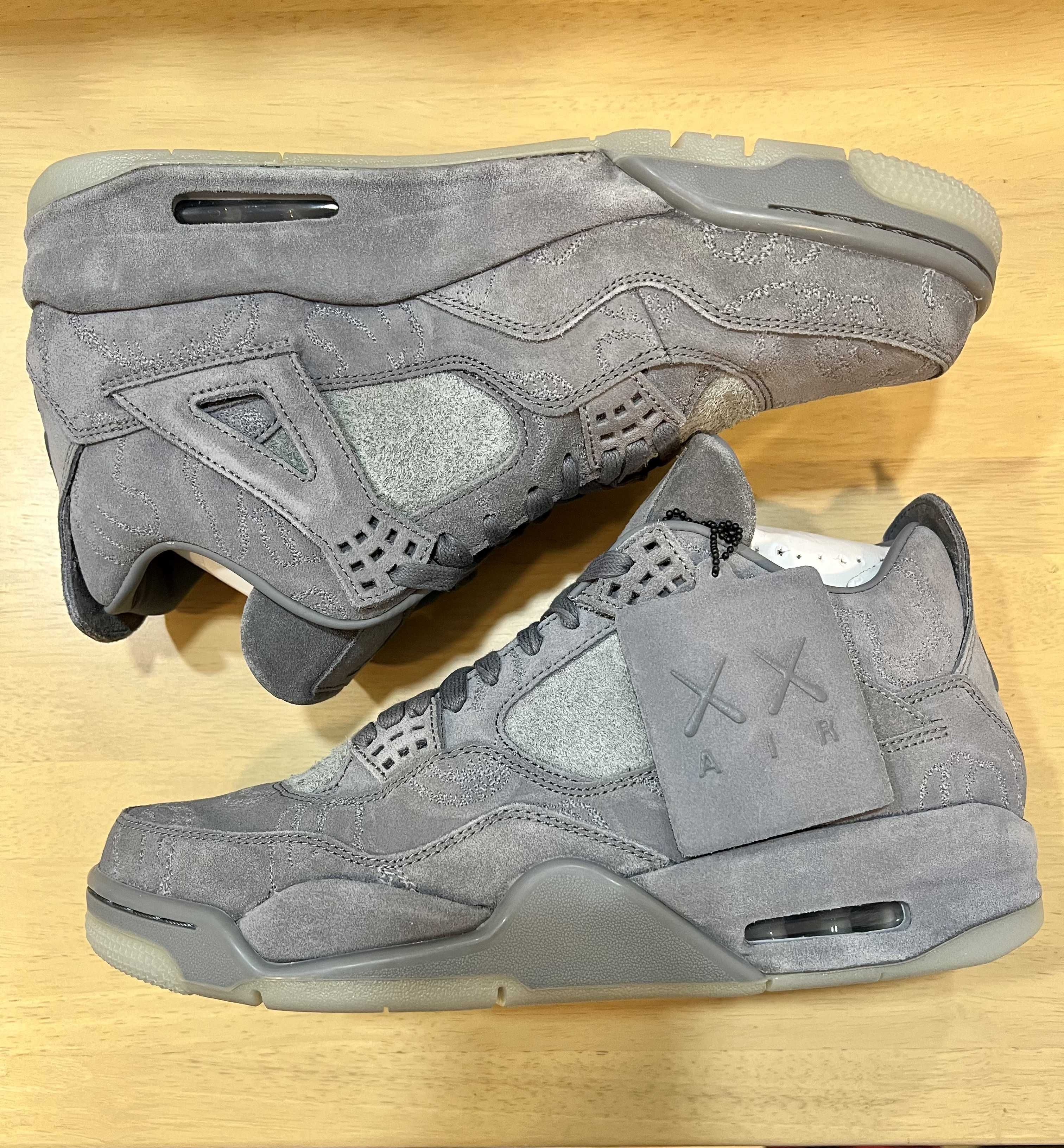 KAWS × Nike Air Jordan 4 Retro "Grey"