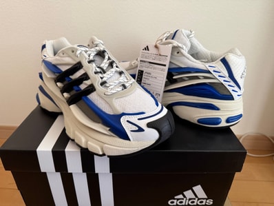 Pharrell Williams × adidas Jellyfish "Team Royal Blue"