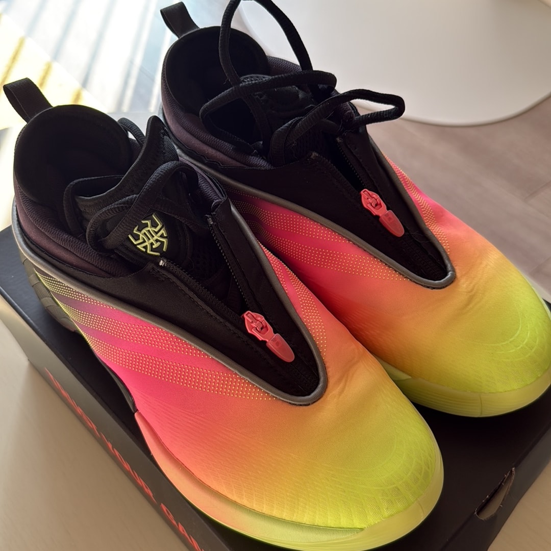 adidas D.O.N. Issue 7 "Aurora Black/Lucid Pink/Hi-Res Yellow"