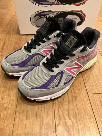 KITH × UNITED ARROWS & SONS × New Balance 990V4 "Smoked Pearl"