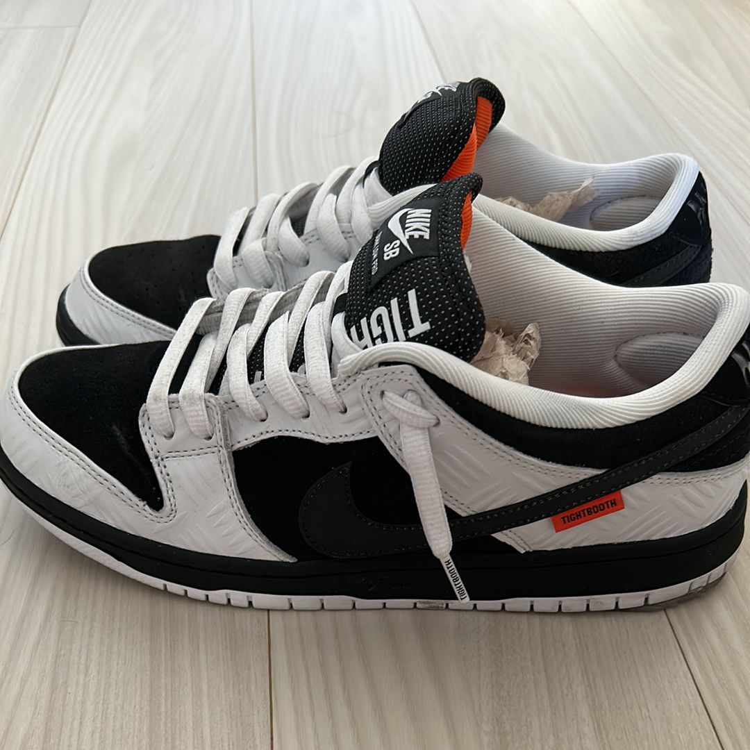 TIGHTBOOTH × Nike SB Dunk Low Pro QS "Black and White"