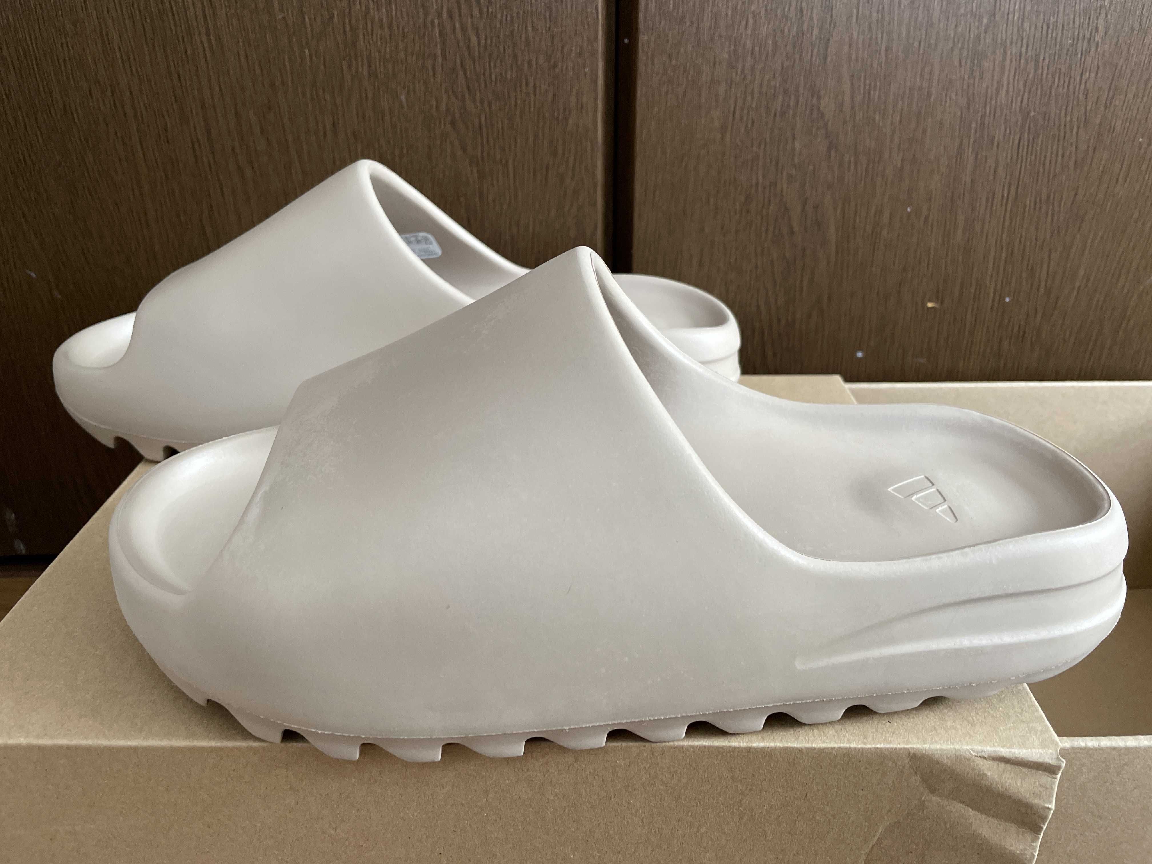 adidas YEEZY Slide "Pure" (GZ5554)