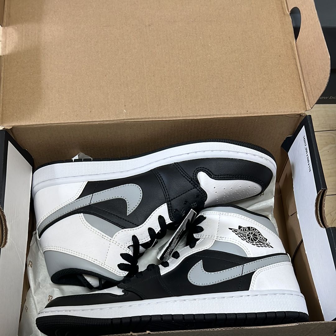 NIKE AIR JORDAN 1 MID "WHITE SHADOW"