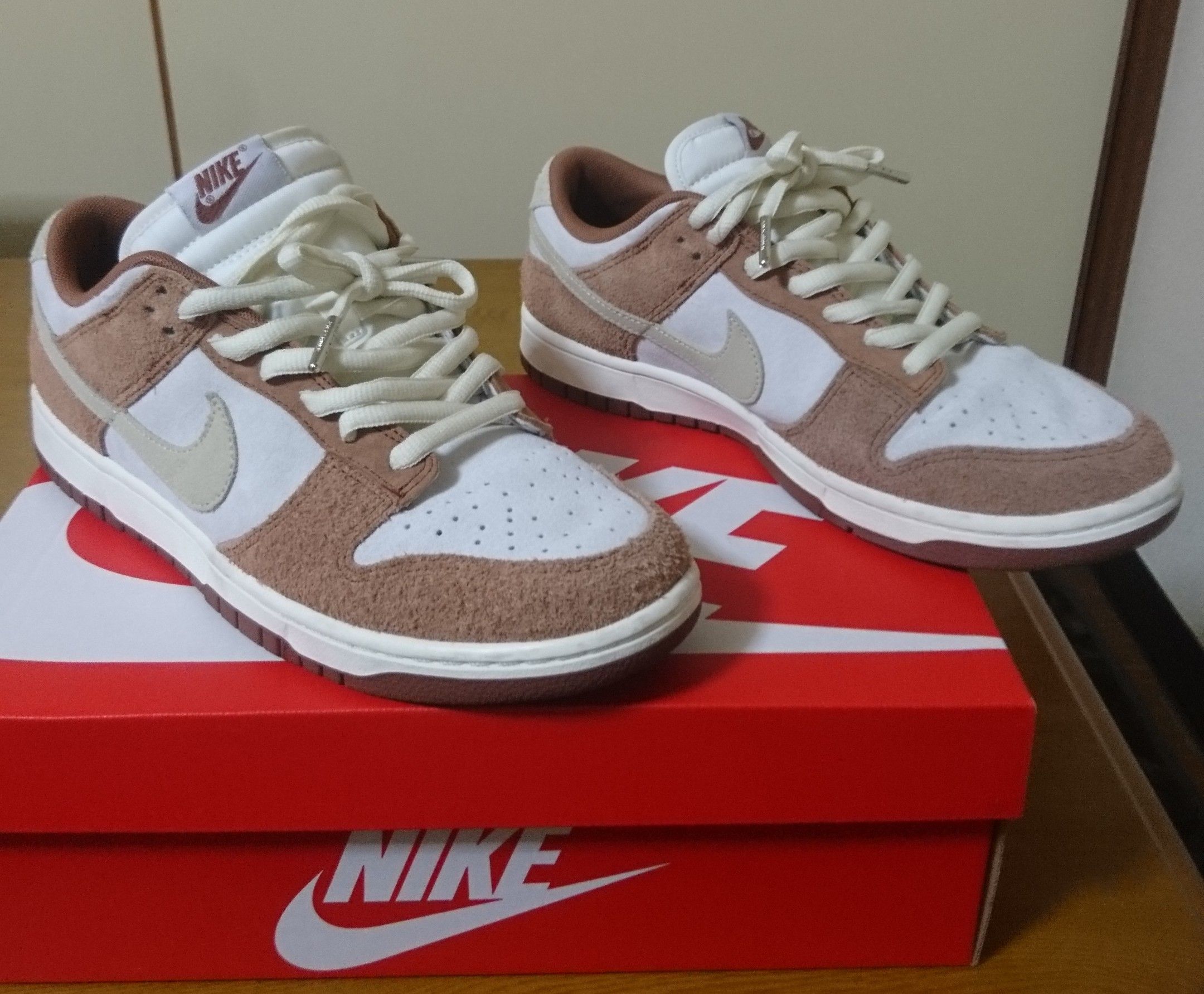 Nike Dunk Low PRM "Medium Curry"