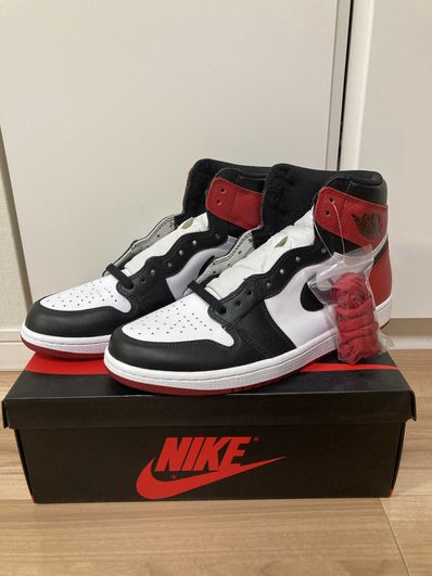 Nike Air Jordan 1 Retro High OG "Black Toe"(2016)