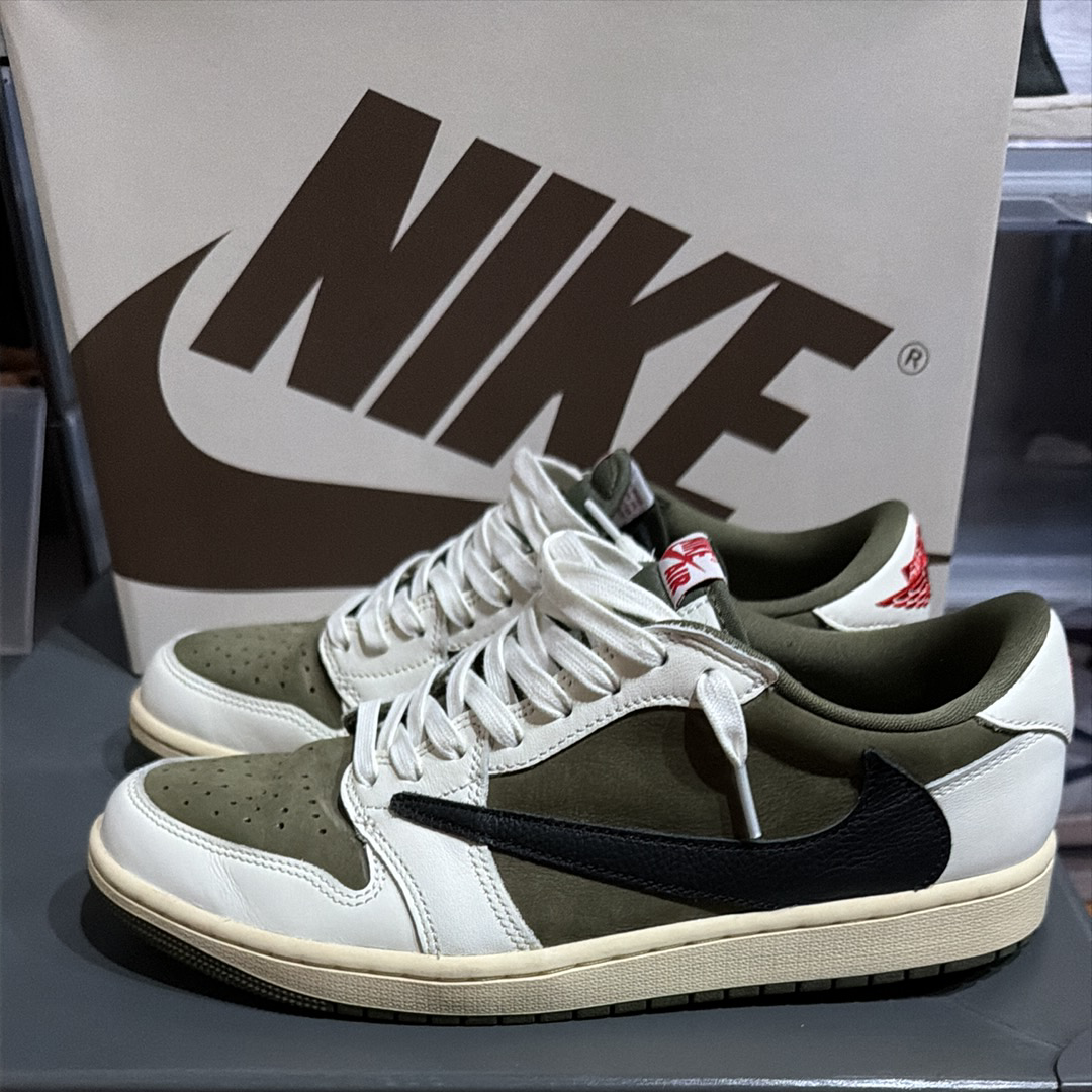 Travis Scott × Nike Air Jordan 1 Low OG SP "Reverse Olive"