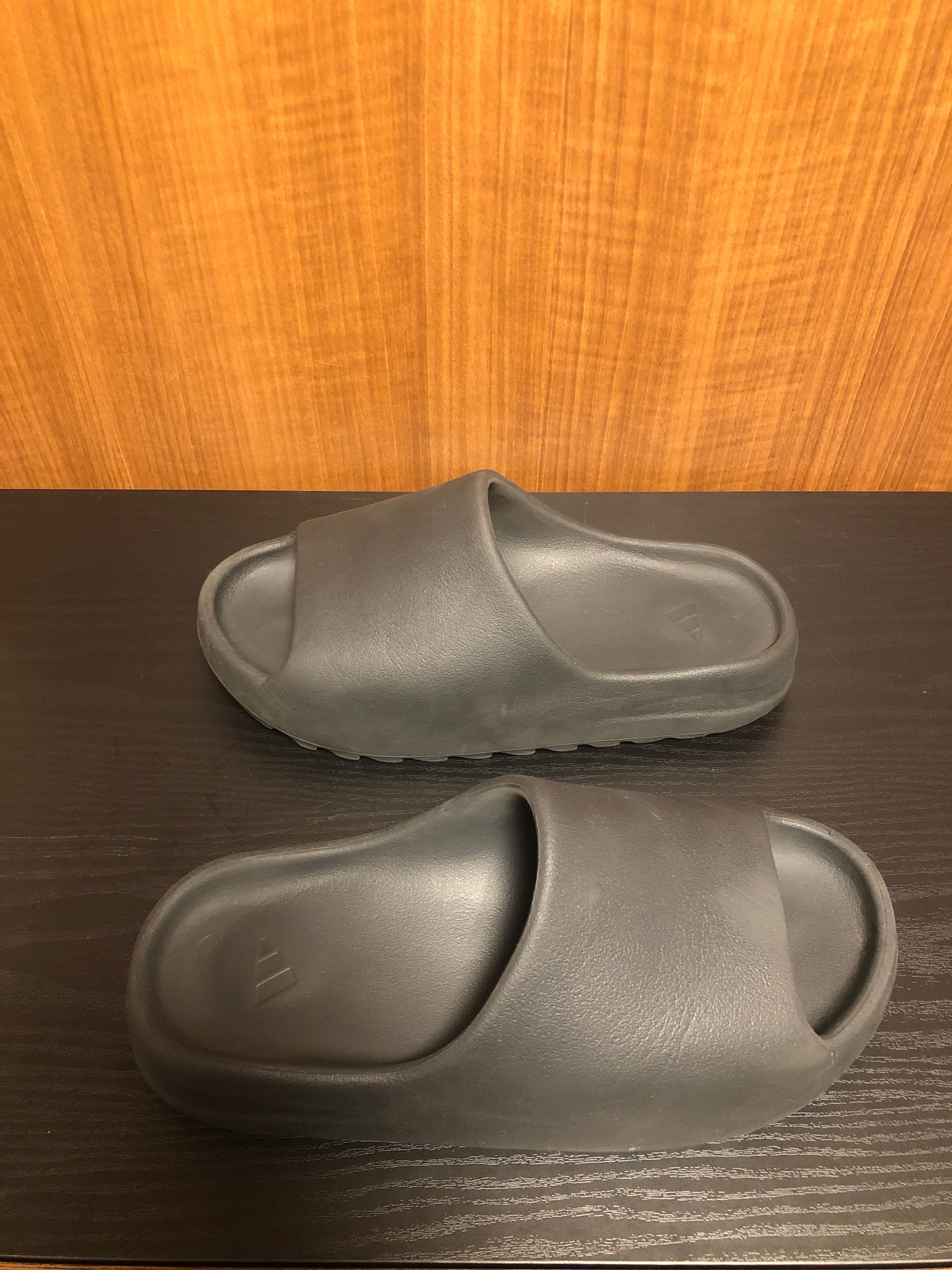 adidas YEEZY Slide "Onyx"