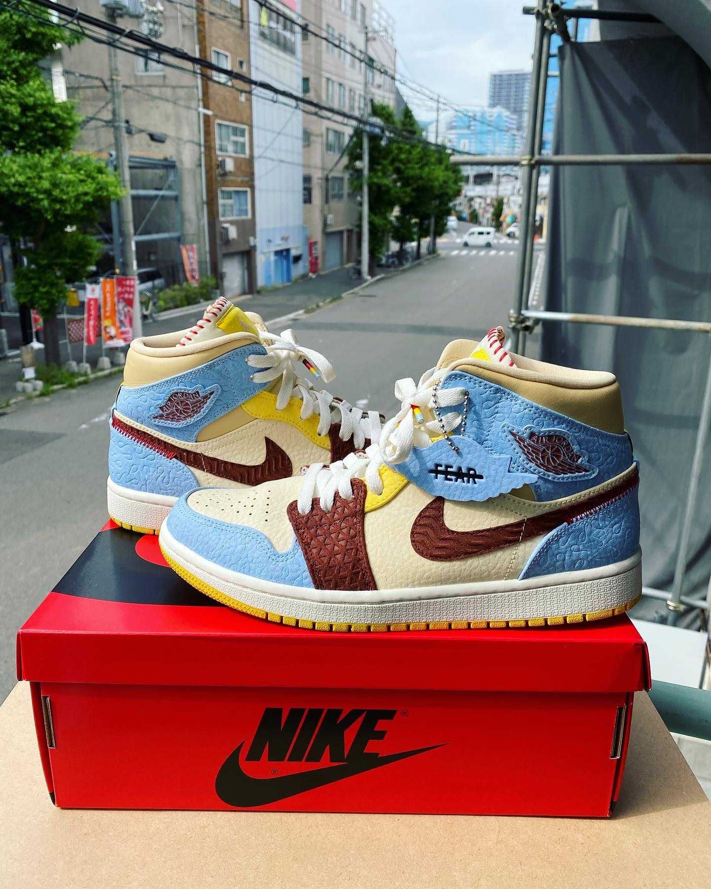 MAISON CHATEAU ROUGE × NIKE AIR JORDAN 1 MID SE "WHITE/LIGHT BLUE"
