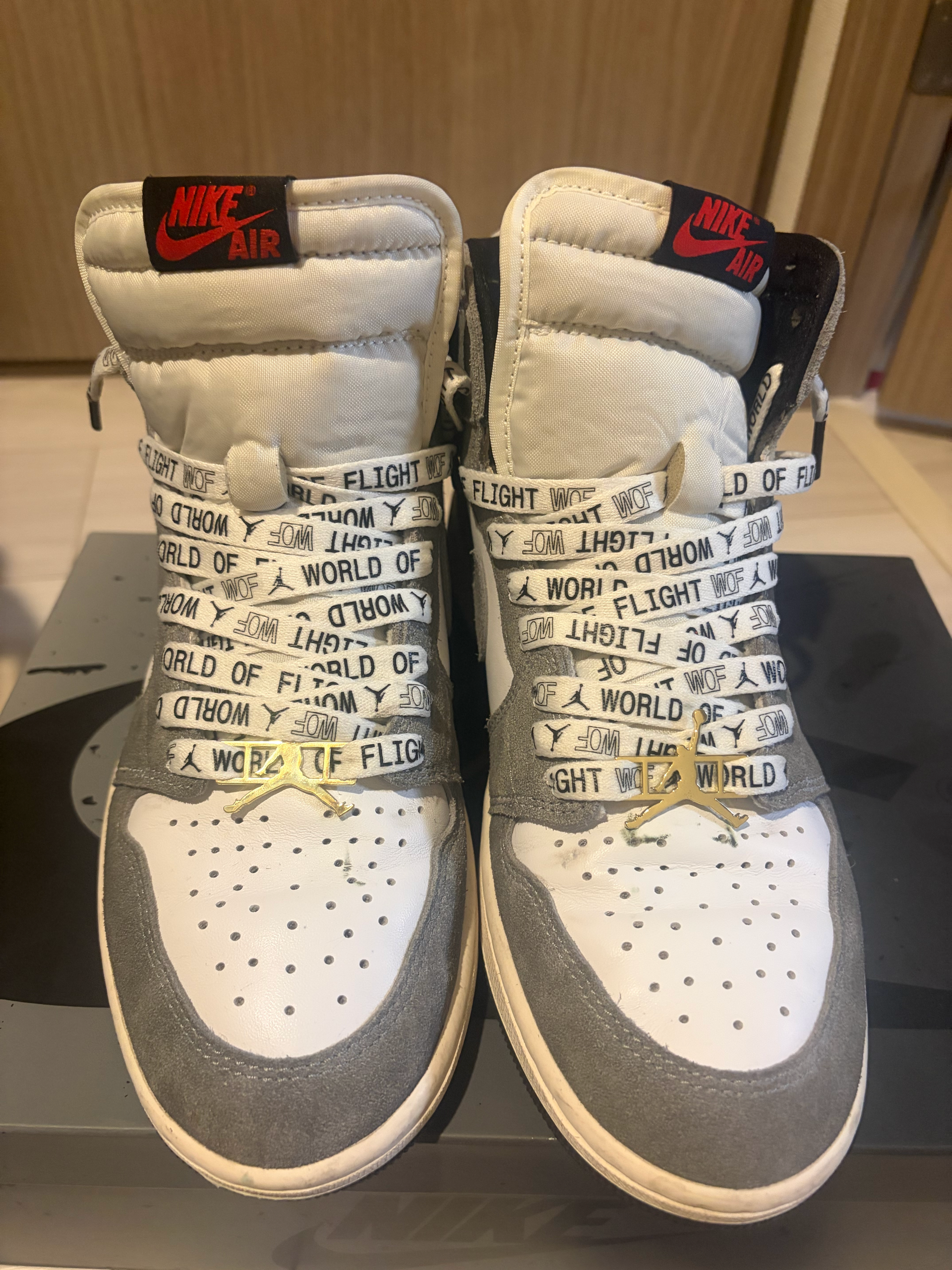 Nike Air Jordan 1 Retro High OG "Black and Smoke Grey"