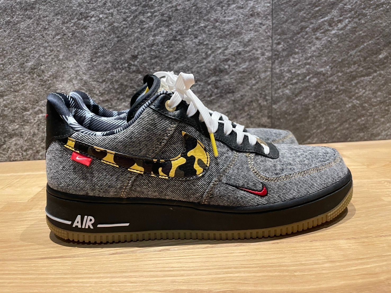 Nike Air Force 1 Low "Remix Black"