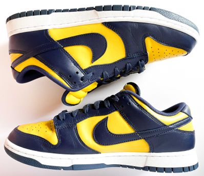 Nike Dunk Low "Michigan"