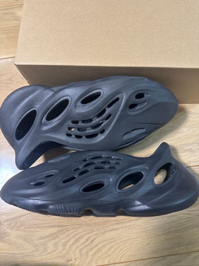 adidas YEEZY Foam Runner "Onyx"