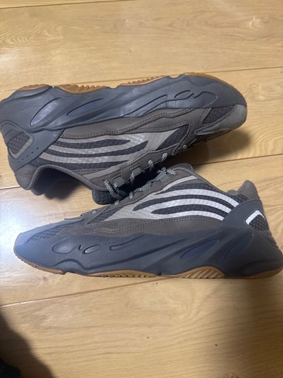 ADIDAS ORIGINALS YEEZY BOOST 700 V2 "GEODE"