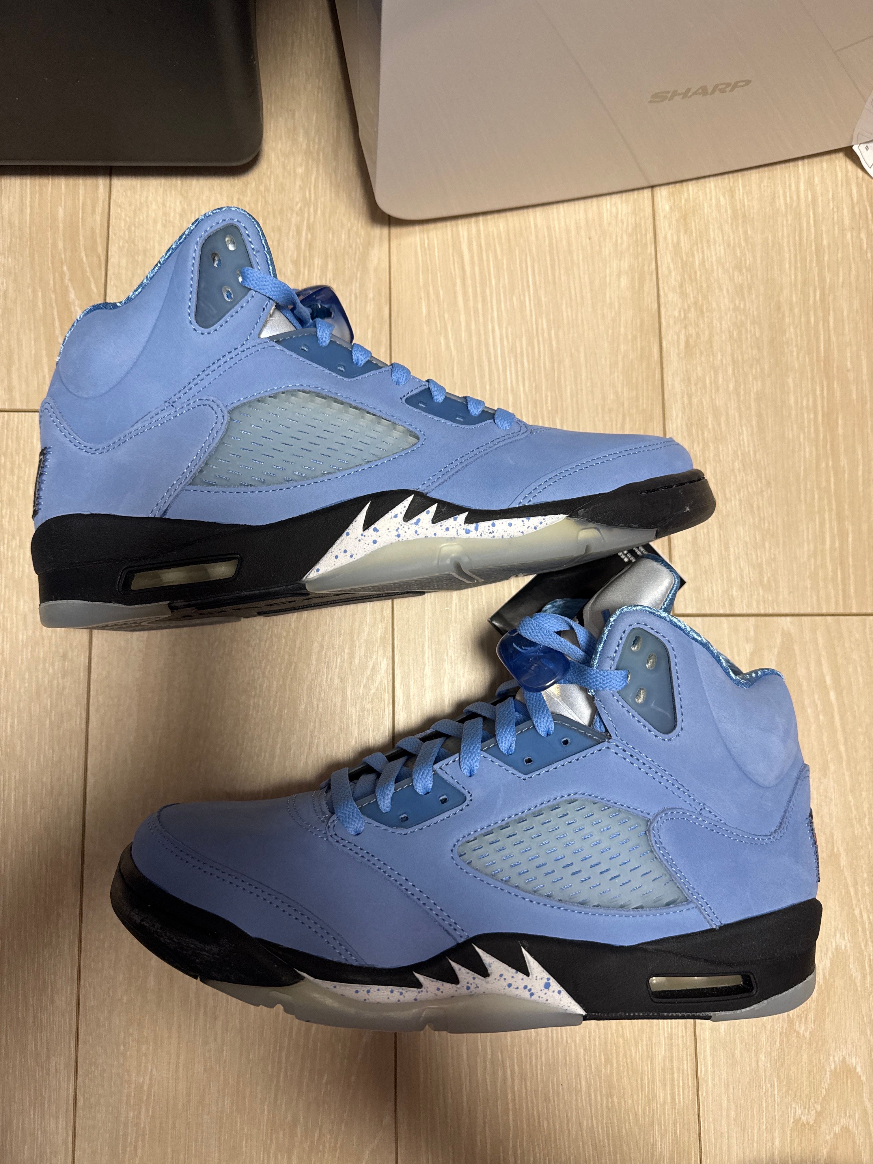Nike Air Jordan 5 Retro SE "University Blue"