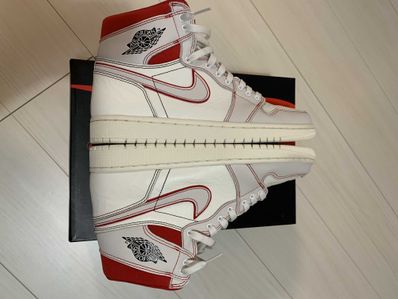 Nike Air Jordan 1 Retro High OG "Sail/University Red"